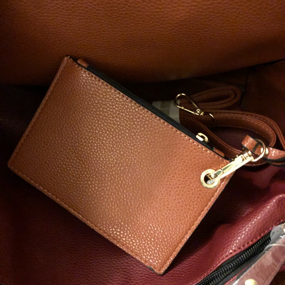 Bass 3 in 1 handbag - Picture 7 of 8
